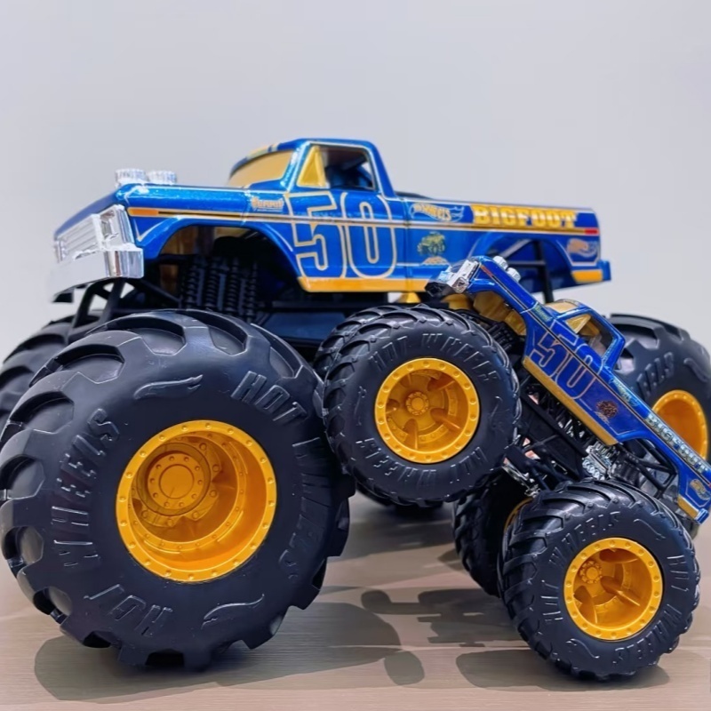 Hot Wheels Monster Trucks Bigf - огляд і ціна Hot Wheels Car Monster Trucks