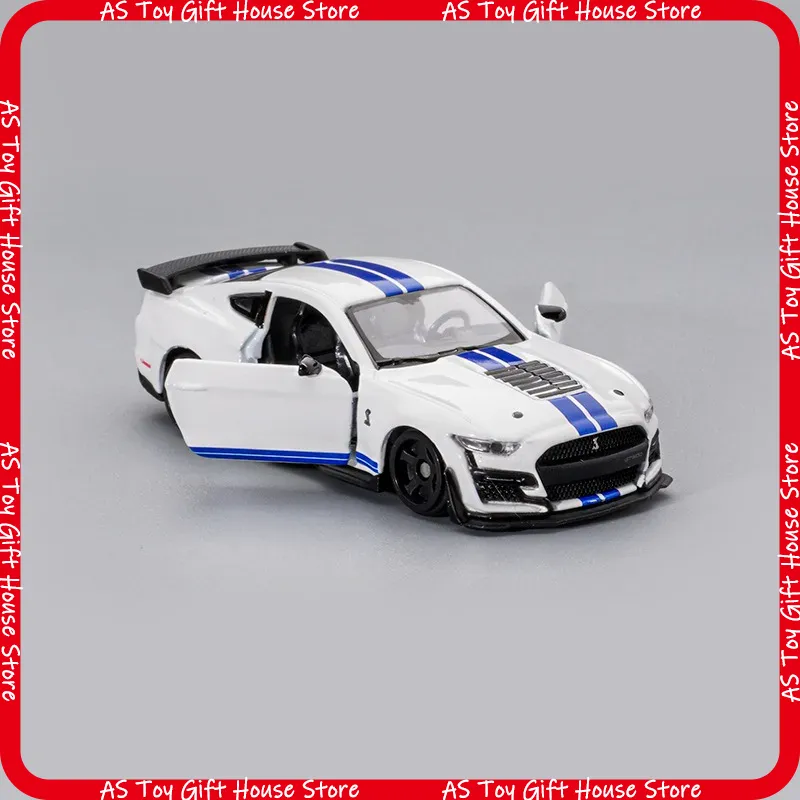 1/64 Bburago Alloy Diecast Car - огляд і ціна Model Kit Porsche 911