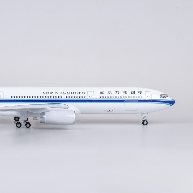 47cm China Southern A330 Simul - огляд і ціна Model Kit Simulator