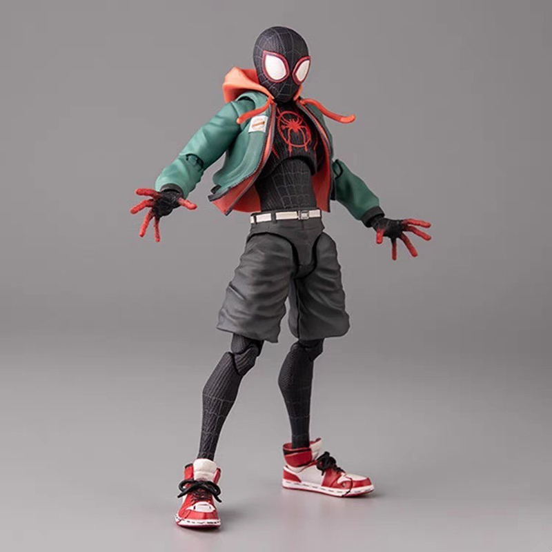Sv Action Spiderman Miles Mora - огляд і ціна Model Kit Thousand Sunny